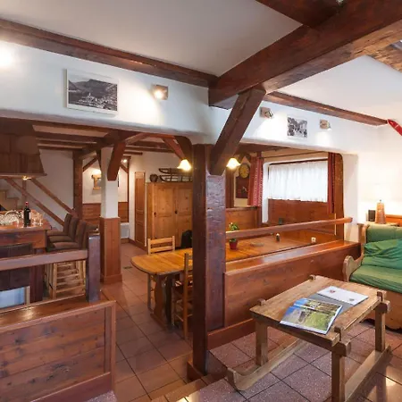 Résidence Les Edelweiss Chalet La Plagne