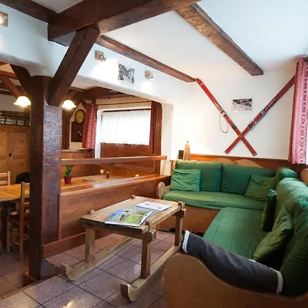 Les Edelweiss Ferienhaus *